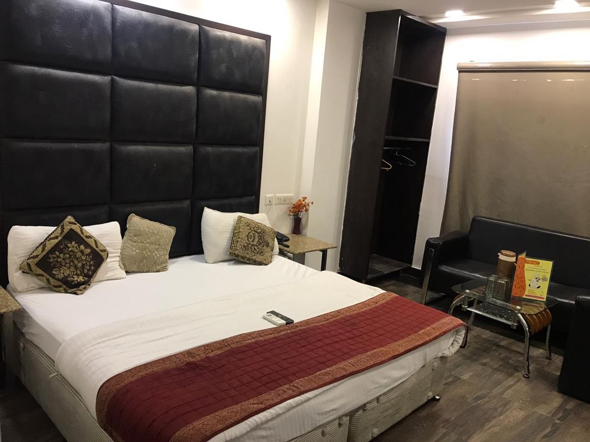 Hotel Saya Deluxe Near New Delhi Railway Station ' Экстерьер фото